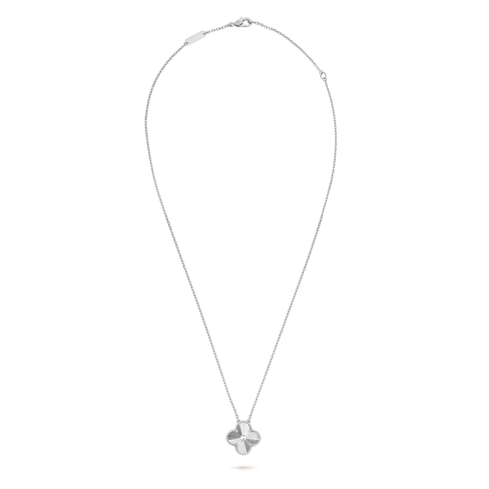 Eternal Elegance Pendant Silverlight