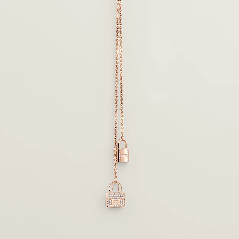 Amulettes Constance long necklace